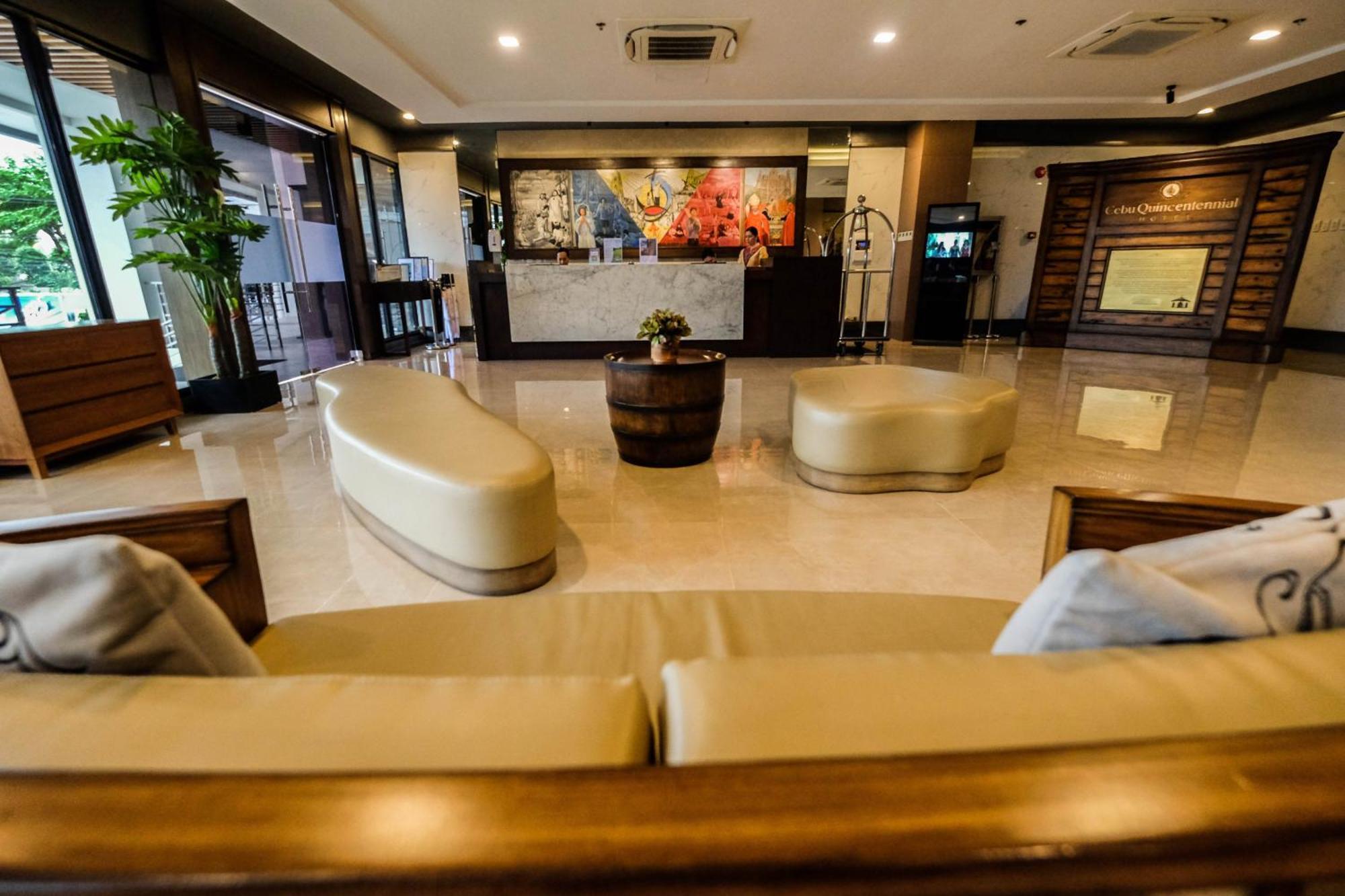 Quincentennial Hotel 3*